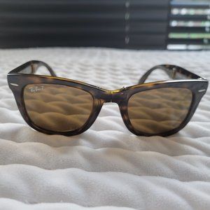 Ray-Ban Folding Wayfarer Classic Light Brown Gradient Tortoise RB4105